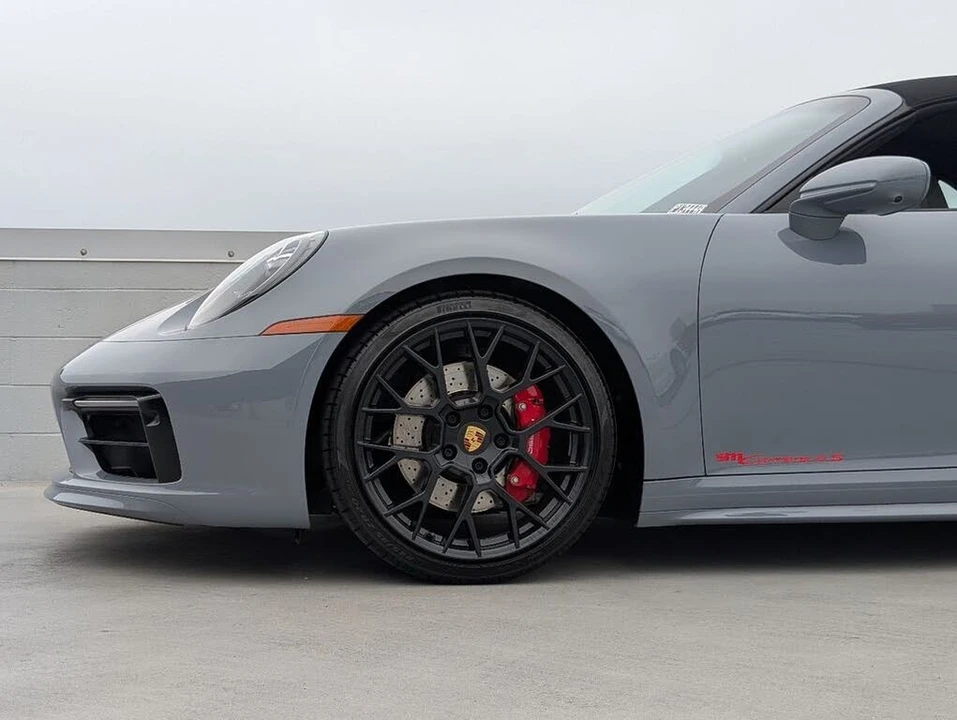 2023 Porsche 992 Carrera 4S - Image 9 of 25