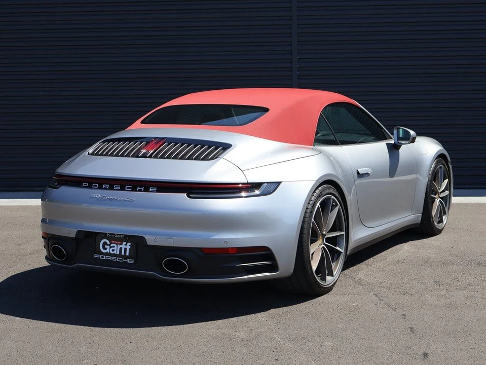 2023 Porsche 992 Carrera 4S - Image 9 of 31