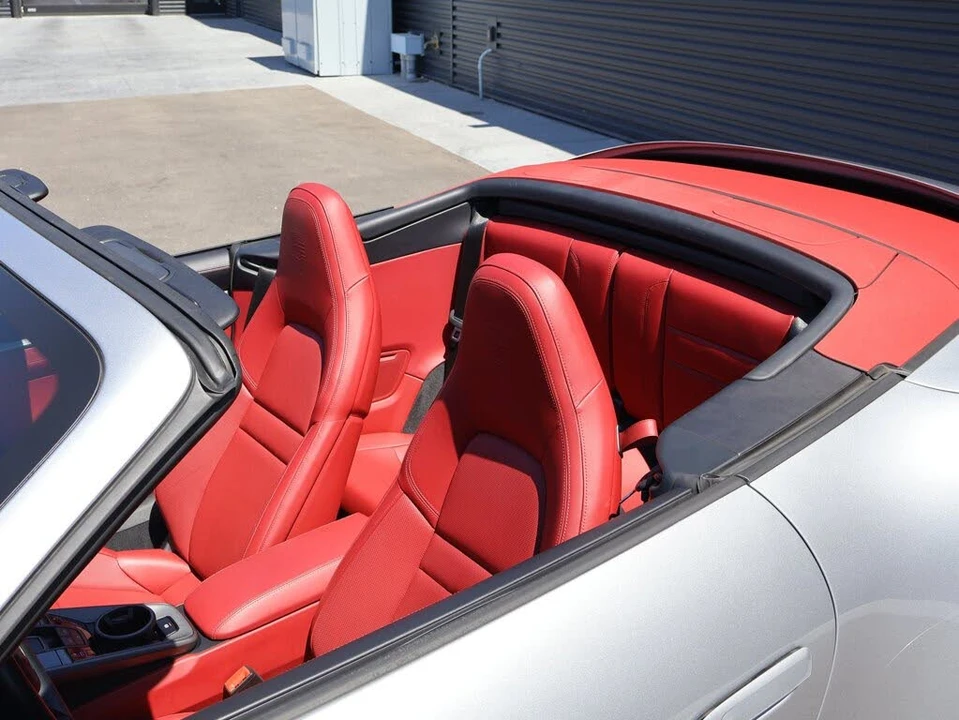 2023 Porsche 992 Carrera 4S - Image 30 of 31