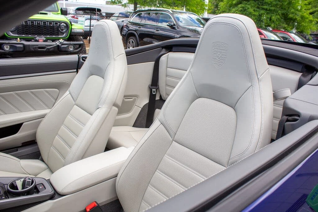 2023 Porsche 992 Carrera 4S - Image 12 of 22