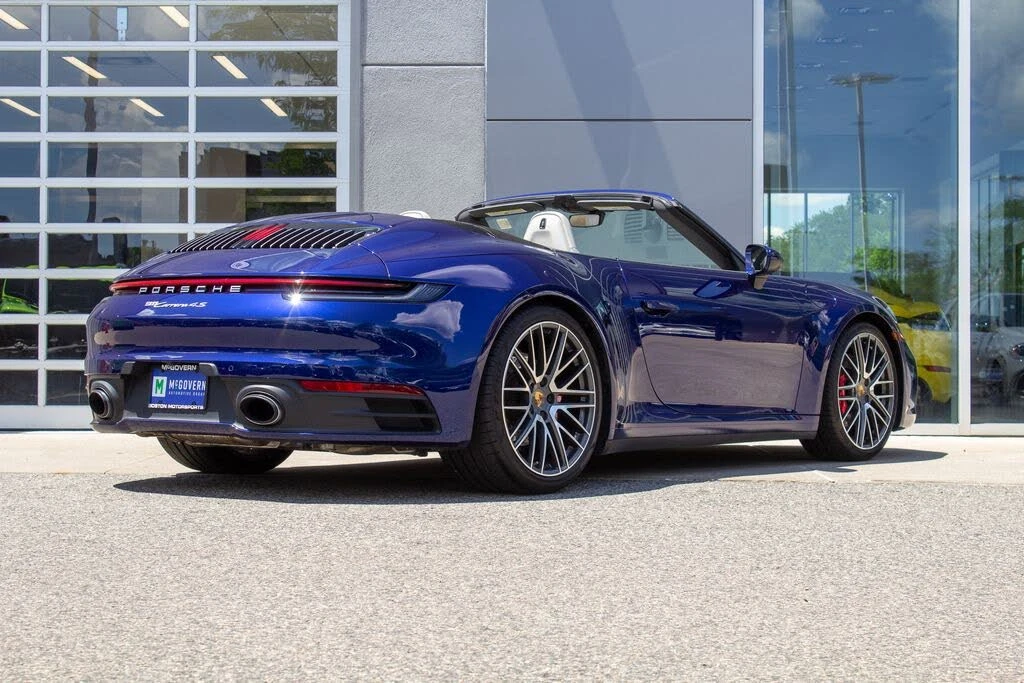 2023 Porsche 992 Carrera 4S - Image 10 of 22