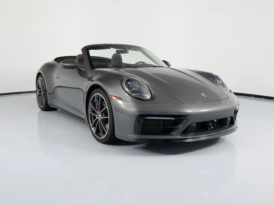 2023 Porsche 992 Carrera 4S - Image 12 of 31