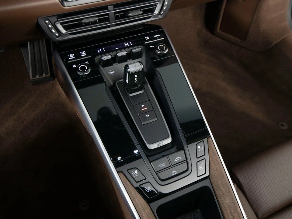 2023 Porsche 992 Carrera 4S - Image 31 of 31