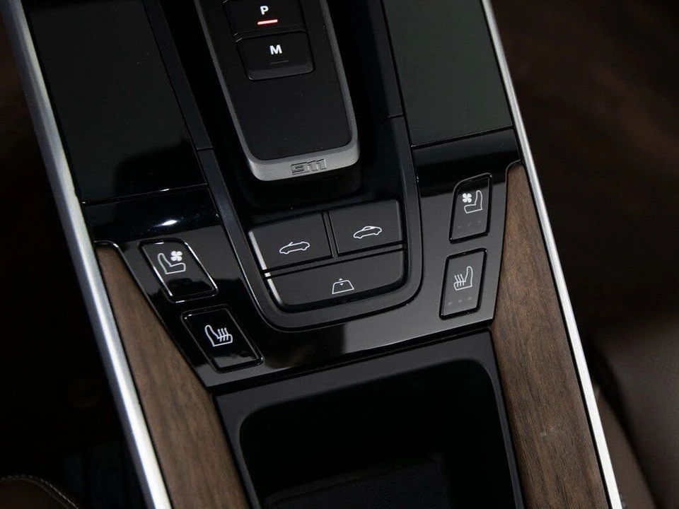 2023 Porsche 992 Carrera 4S - Image 30 of 31