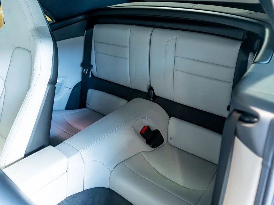 2023 Porsche 992 Carrera 4S - Image 28 of 31