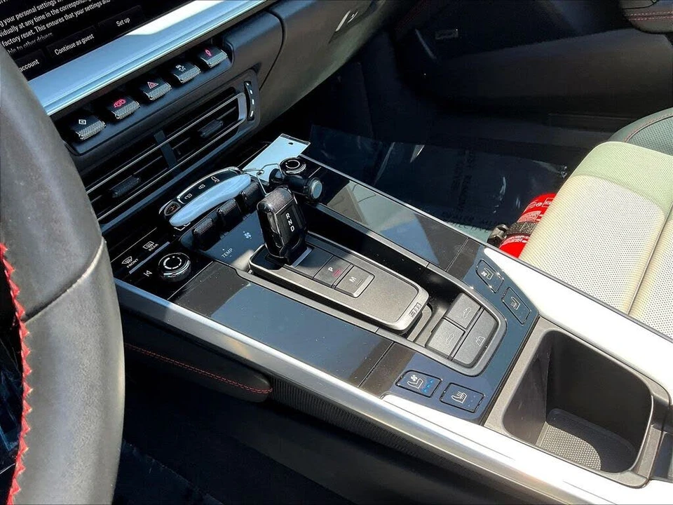 2023 Porsche 992 Carrera 4S - Image 16 of 31