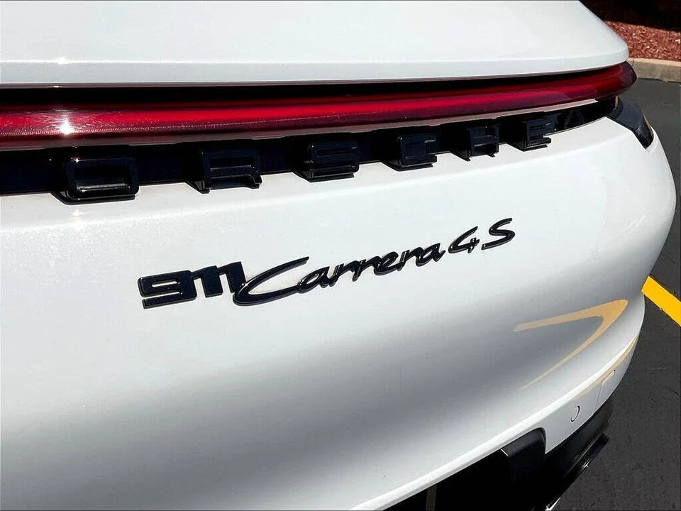 2023 Porsche 992 Carrera 4S - Image 22 of 31