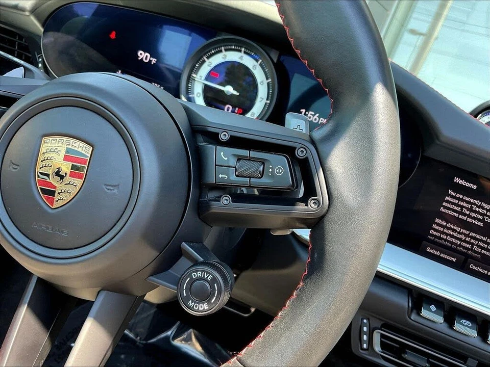 2023 Porsche 992 Carrera 4S - Image 11 of 31