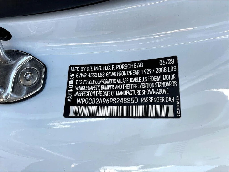 2023 Porsche 992 Carrera 4S - Image 17 of 31