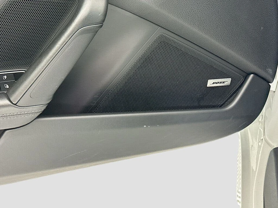 2023 Porsche 992 Carrera 4S - Image 20 of 31