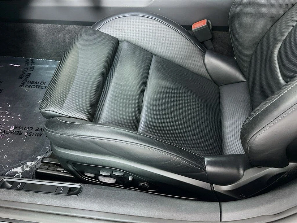 2023 Porsche 992 Carrera 4S - Image 21 of 31