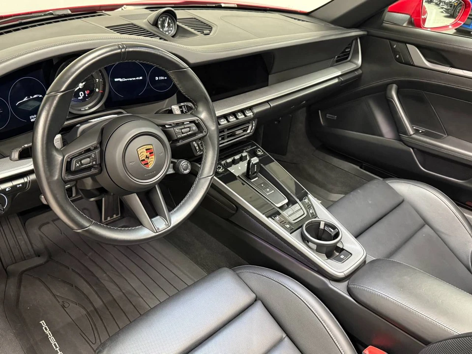 2023 Porsche 992 Carrera 4S - Image 4 of 5