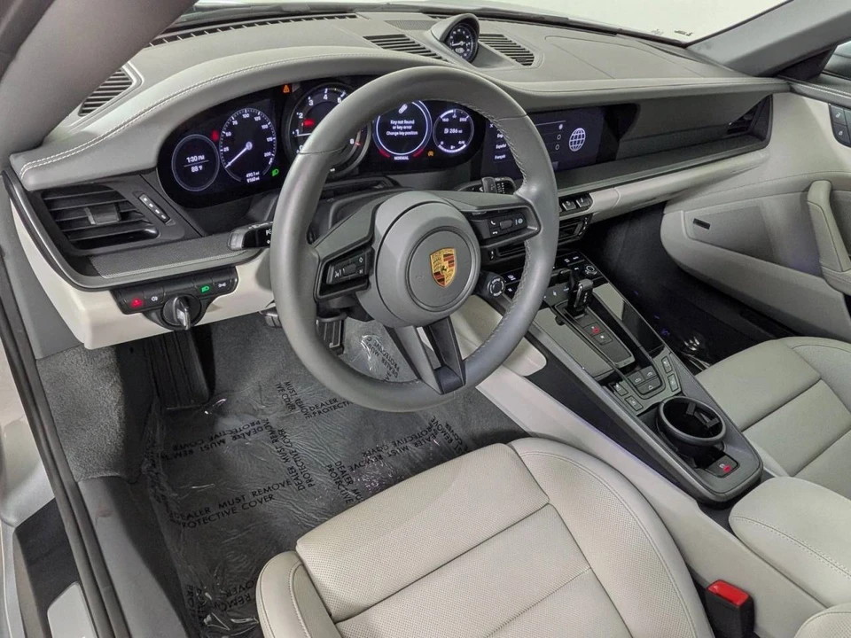 2023 Porsche 992 Carrera 4S - Image 4 of 5