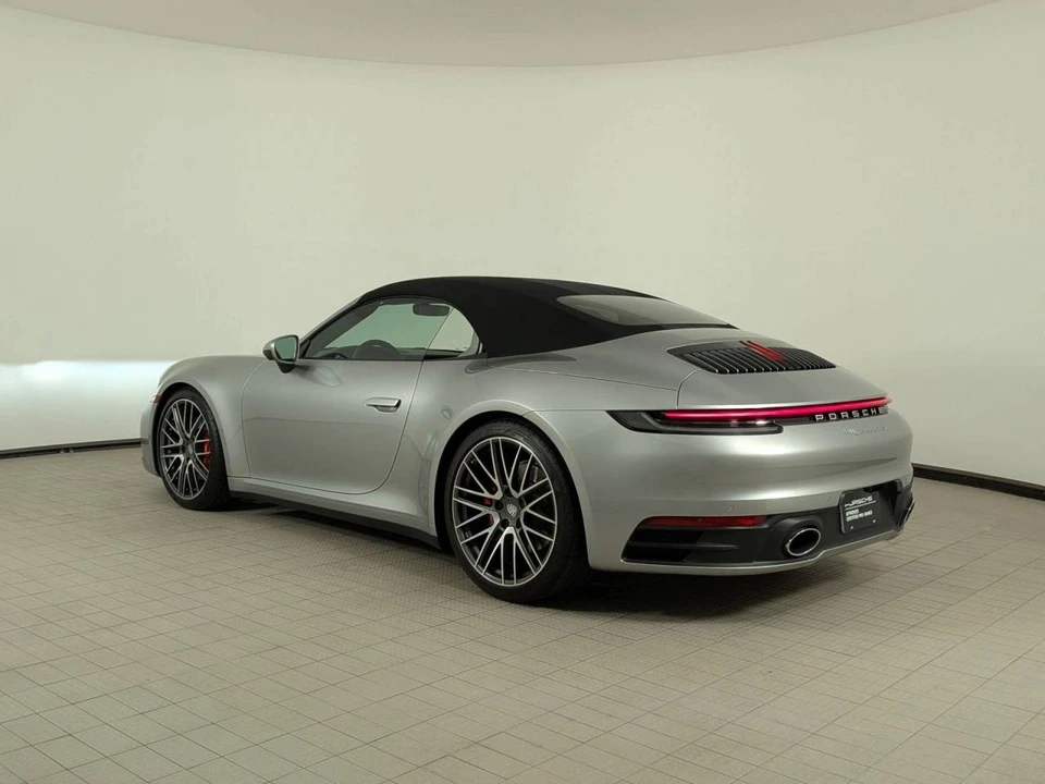 2023 Porsche 992 Carrera 4S - Image 3 of 5