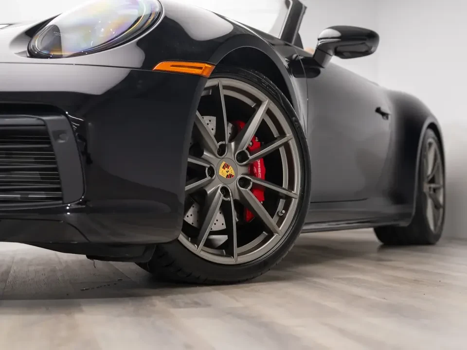 2023 Porsche 992 Carrera 4S - Image 7 of 20