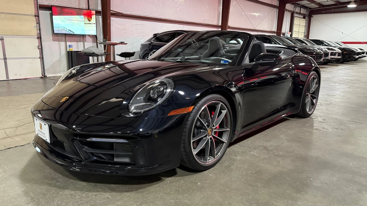 2023 Porsche 992 Carrera 4S - Image 3 of 25
