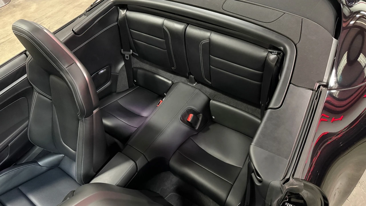 2023 Porsche 992 Carrera 4S - Image 15 of 25