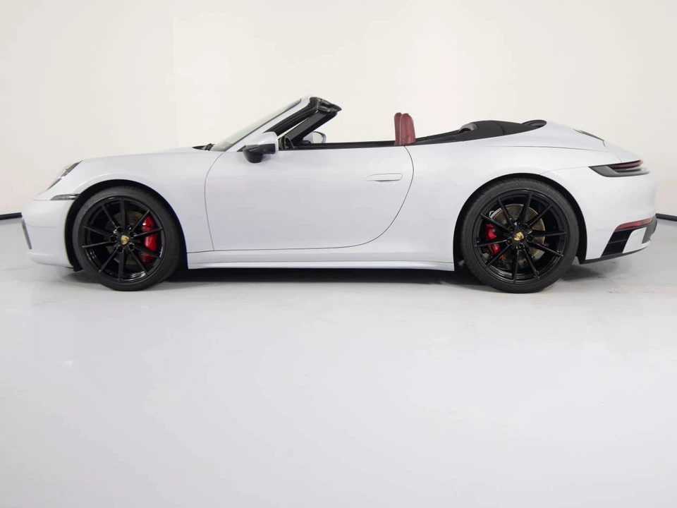 2023 Porsche 992 Carrera 4S - Image 2 of 5