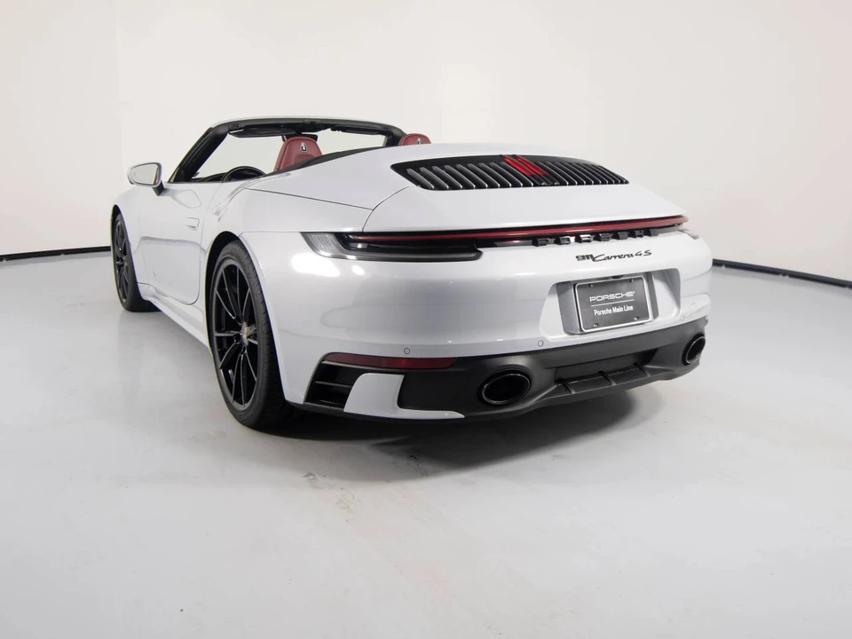 2023 Porsche 992 Carrera 4S - Image 3 of 5
