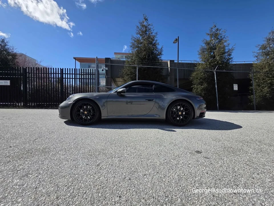 2023 Porsche 992 Carrera 4S - Image 5 of 10