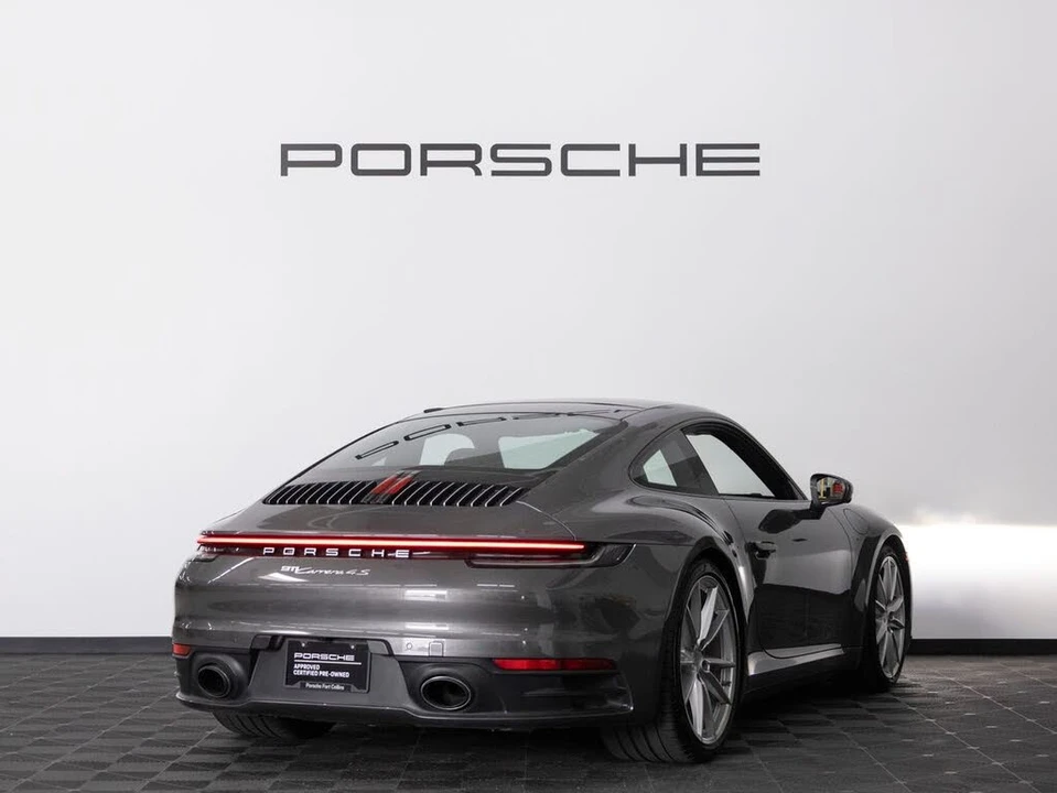 2023 Porsche 992 Carrera 4S - Image 7 of 31
