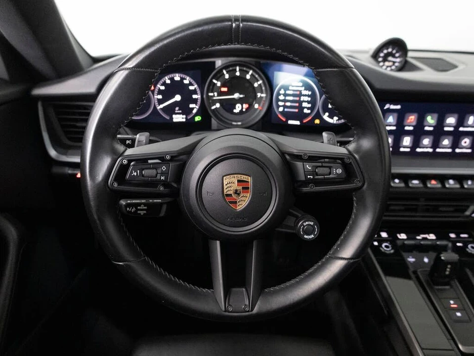 2023 Porsche 992 Carrera 4S - Image 19 of 31