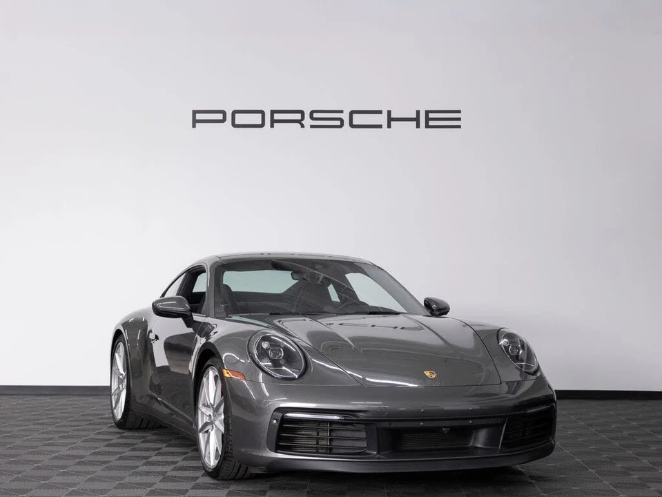 2023 Porsche 992 Carrera 4S - Image 9 of 31