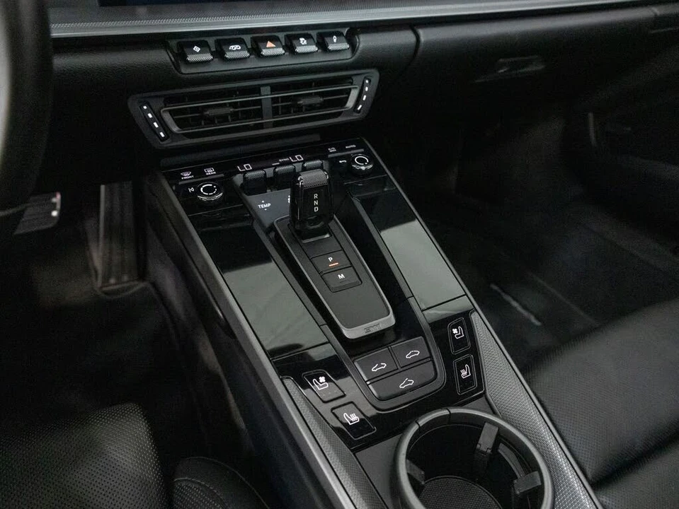 2023 Porsche 992 Carrera 4S - Image 18 of 31