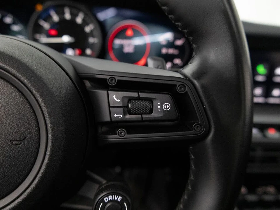 2023 Porsche 992 Carrera 4S - Image 21 of 31
