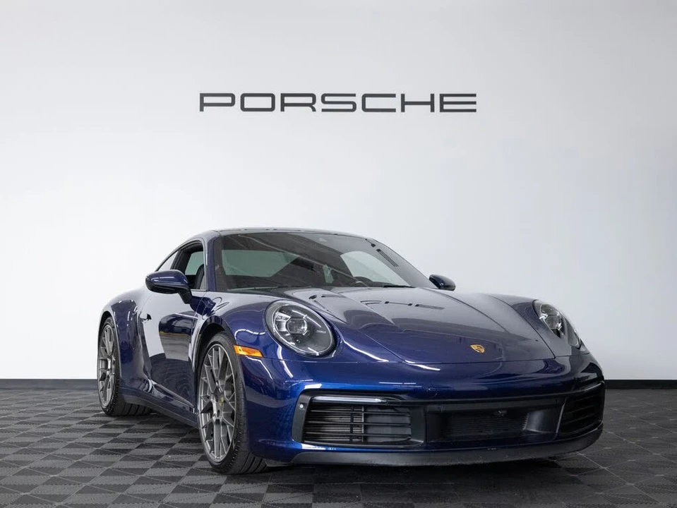 2023 Porsche 992 Carrera 4S - Image 9 of 31