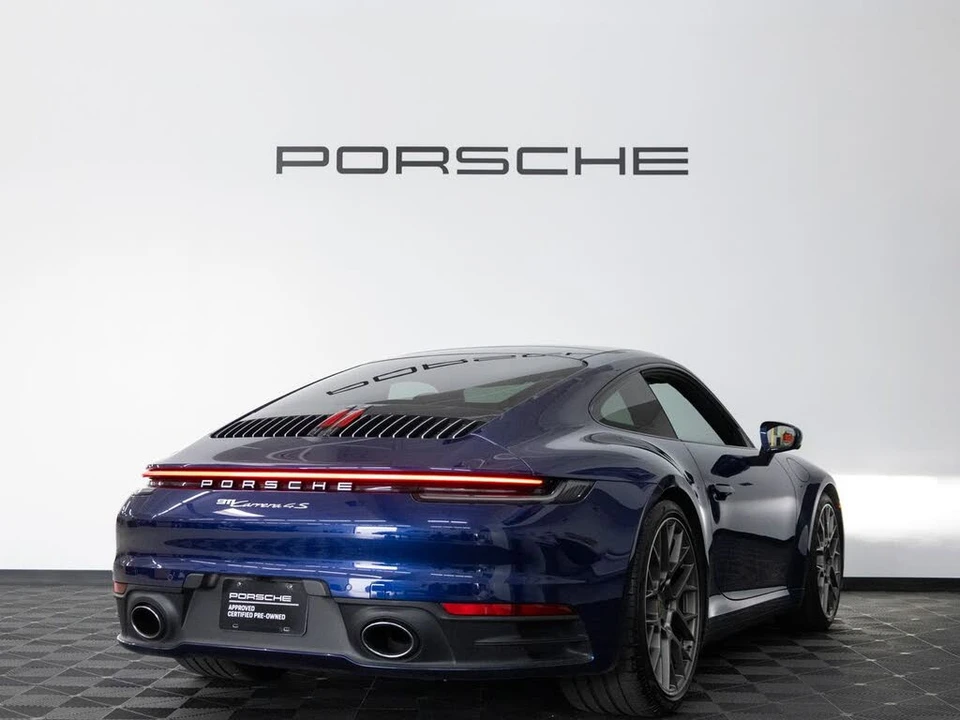 2023 Porsche 992 Carrera 4S - Image 7 of 31