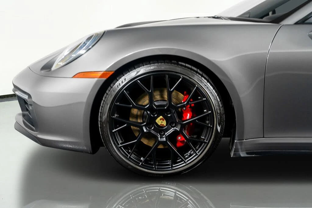 2023 Porsche 992 Carrera 4S - Image 19 of 31