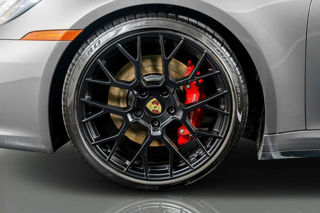 2023 Porsche 992 Carrera 4S - Image 20 of 31