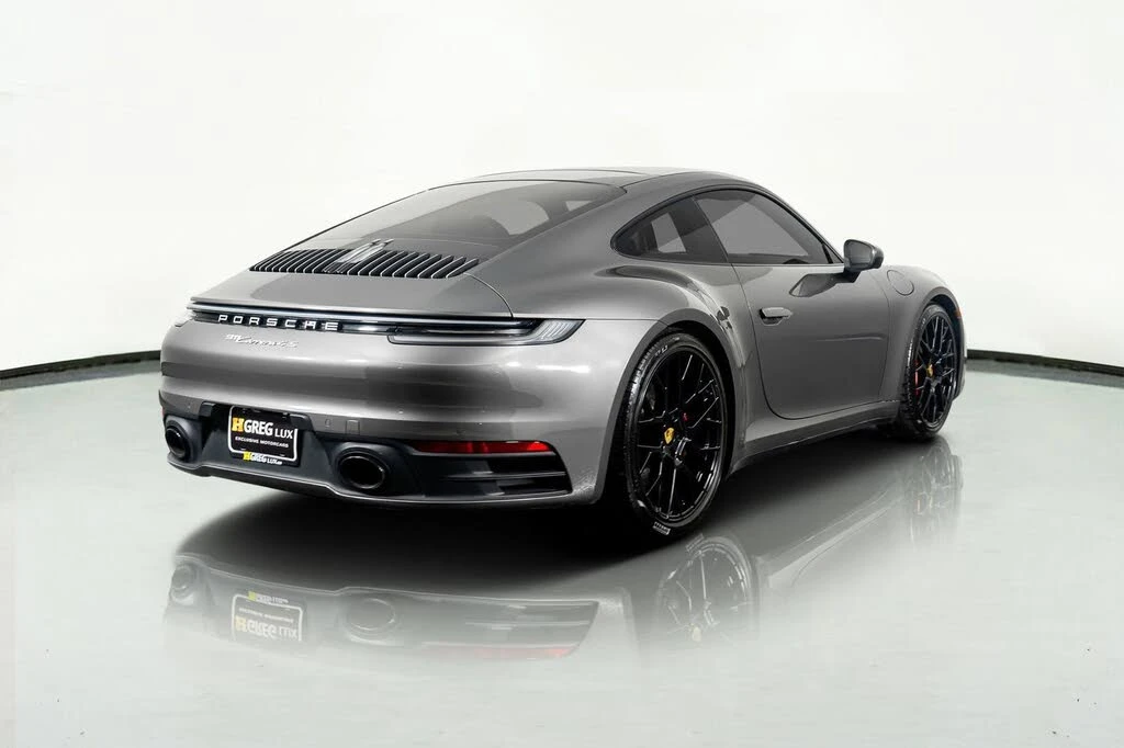 2023 Porsche 992 Carrera 4S - Image 10 of 31