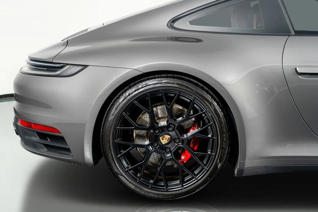 2023 Porsche 992 Carrera 4S - Image 8 of 31