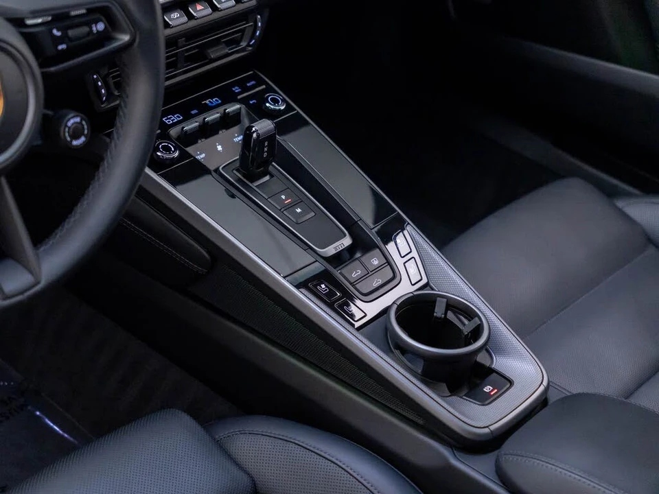 2023 Porsche 992 Carrera 4S - Image 12 of 31