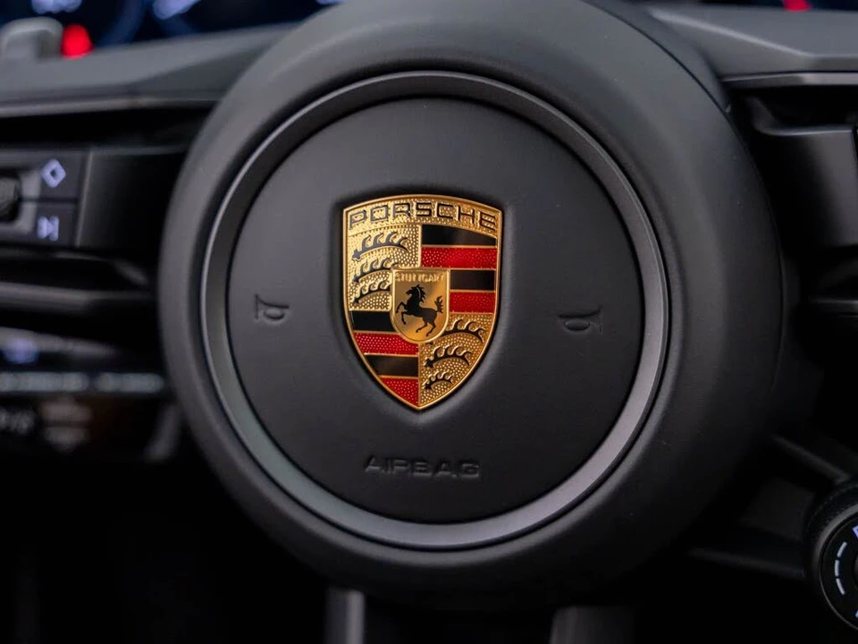 2023 Porsche 992 Carrera 4S - Image 20 of 31