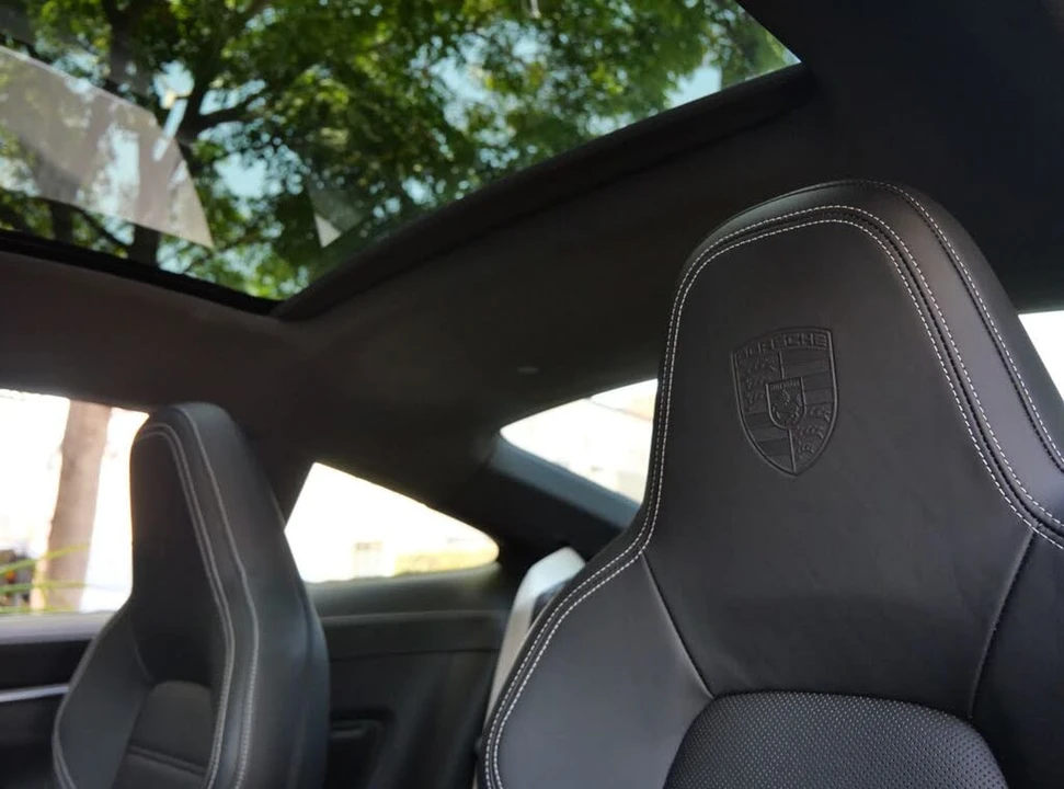 2023 Porsche 992 Carrera 4S - Image 15 of 22