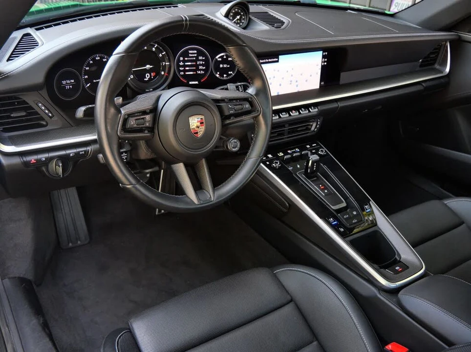 2023 Porsche 992 Carrera 4S - Image 10 of 22