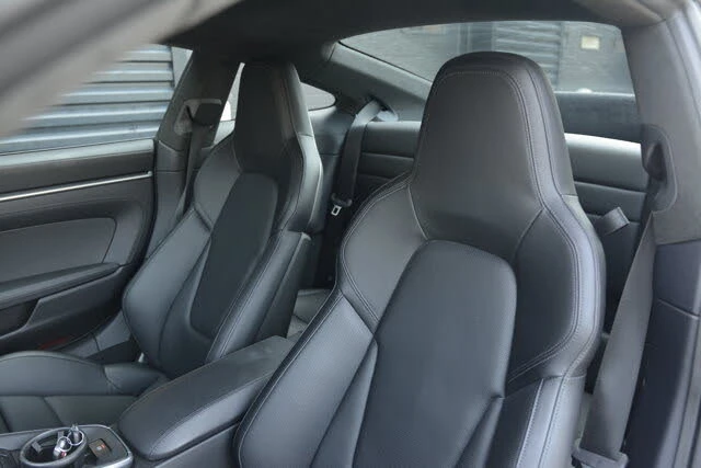 2023 Porsche 992 Carrera 4S - Image 5 of 31