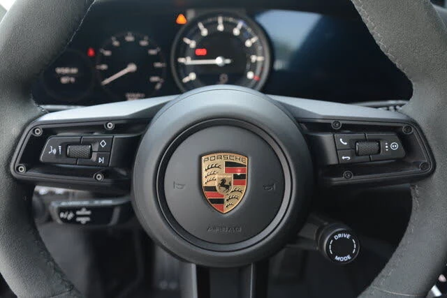 2023 Porsche 992 Carrera 4S - Image 19 of 31