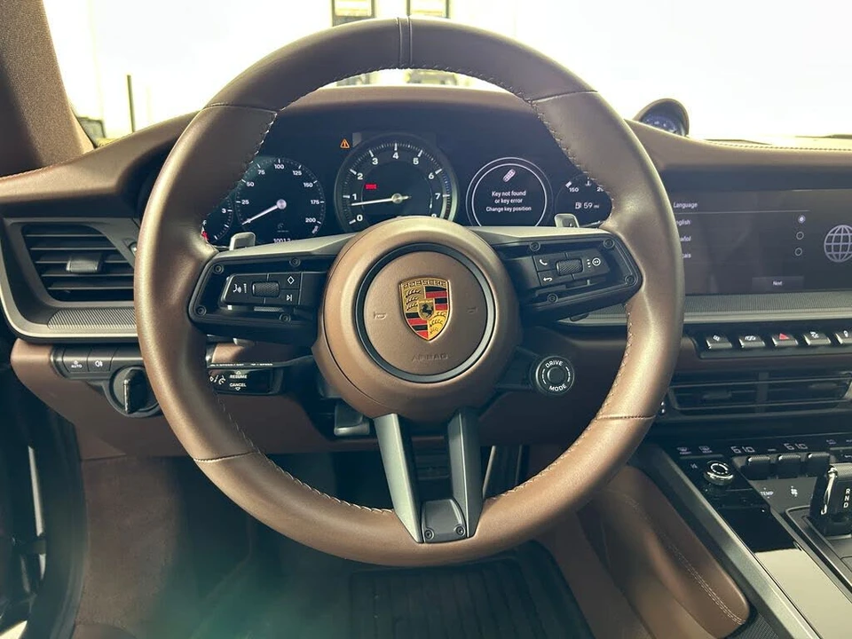 2023 Porsche 992 Carrera 4S - Image 17 of 31