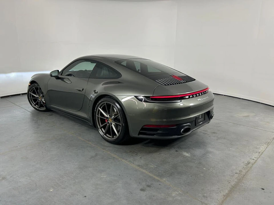 2023 Porsche 992 Carrera 4S - Image 3 of 31
