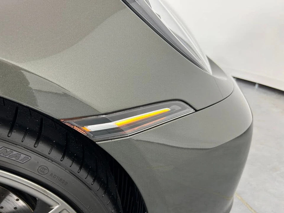 2023 Porsche 992 Carrera 4S - Image 28 of 31