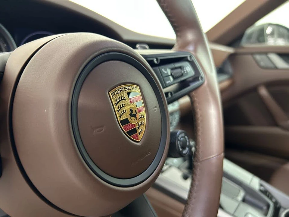 2023 Porsche 992 Carrera 4S - Image 18 of 31