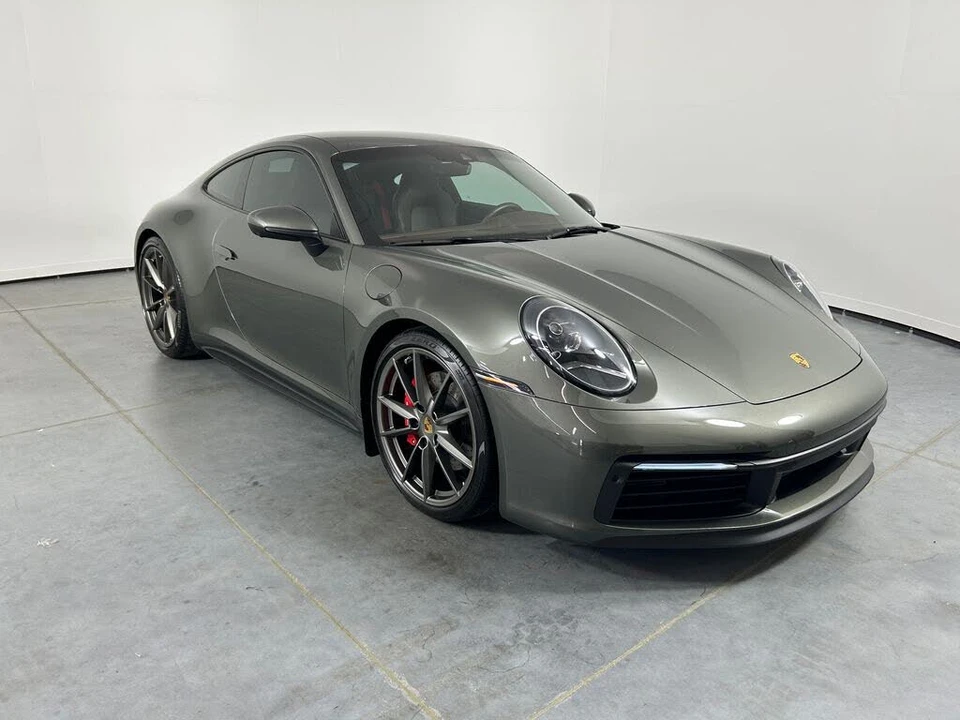 2023 Porsche 992 Carrera 4S - Image 9 of 31