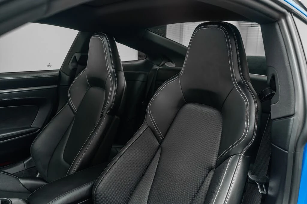 2023 Porsche 992 Carrera 4S - Image 26 of 31