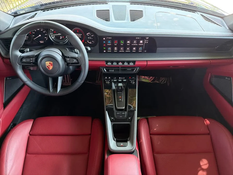 2023 Porsche 992 Carrera 4S - Image 6 of 31