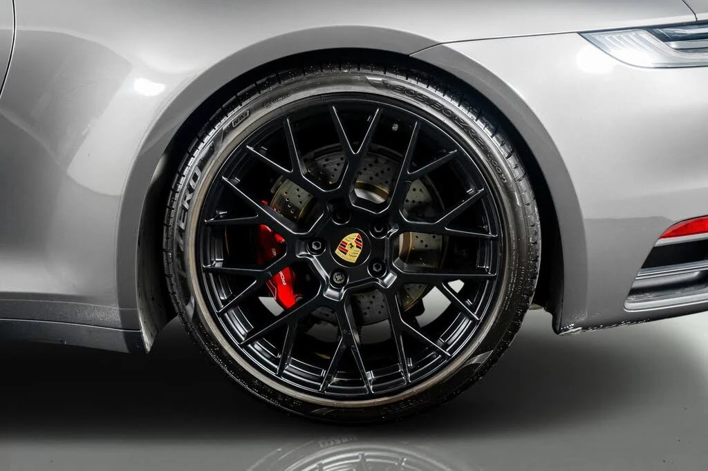 2023 Porsche 992 Carrera 4S - Image 18 of 31