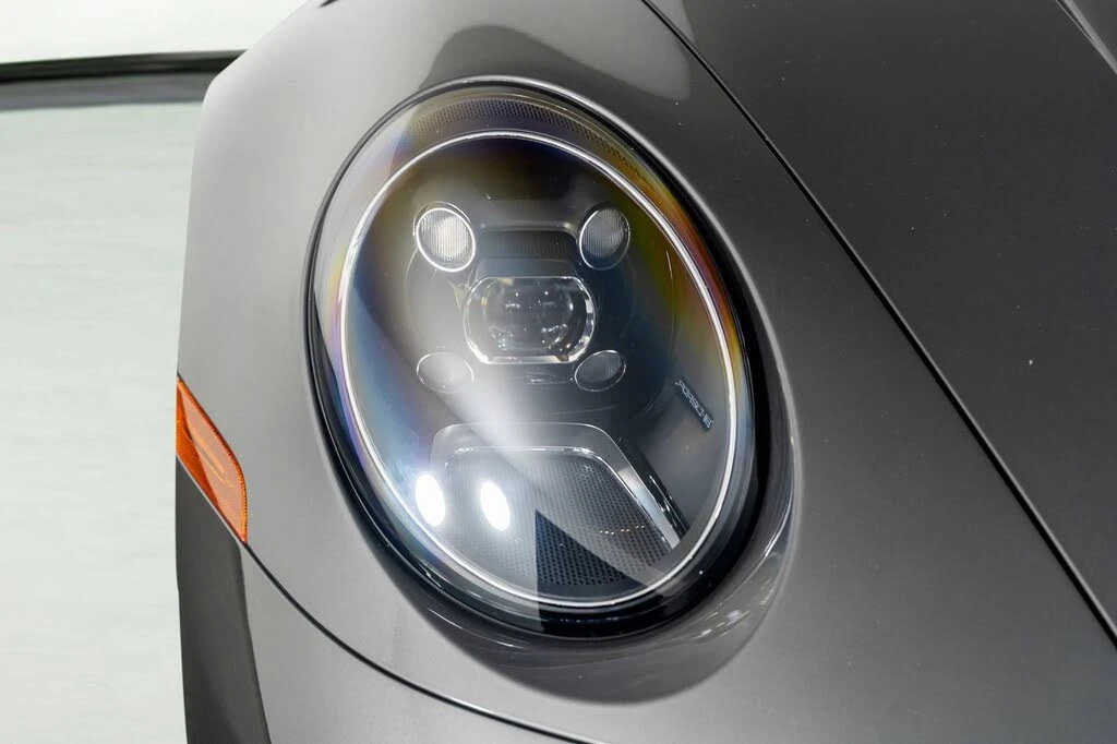 2023 Porsche 992 Carrera 4S - Image 23 of 31